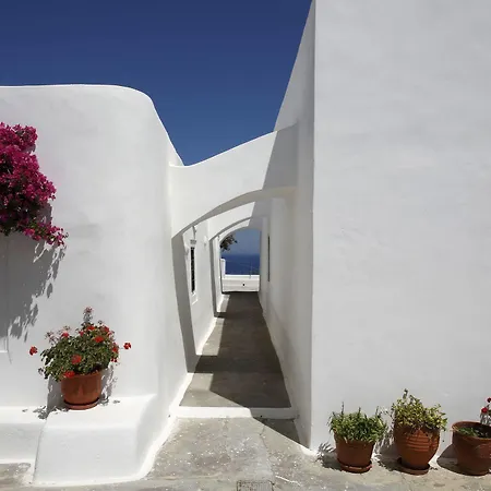 Aghios Artemios Traditional Hotel