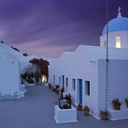 מלון Aghios Artemios Traditional 3*
