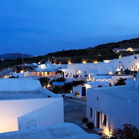 Aghios Artemios Traditional Hotell 3*