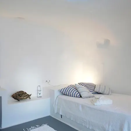 Aghios Artemios Traditional Szálloda