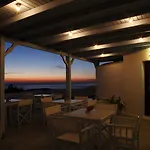 Aghios Artemios Traditional Hotel 3*