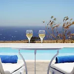 Aghios Artemios Traditional Imerovigli (Santorini)